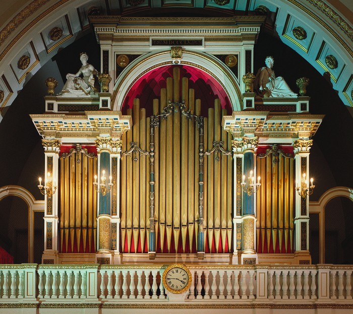 Queen Victoria organ